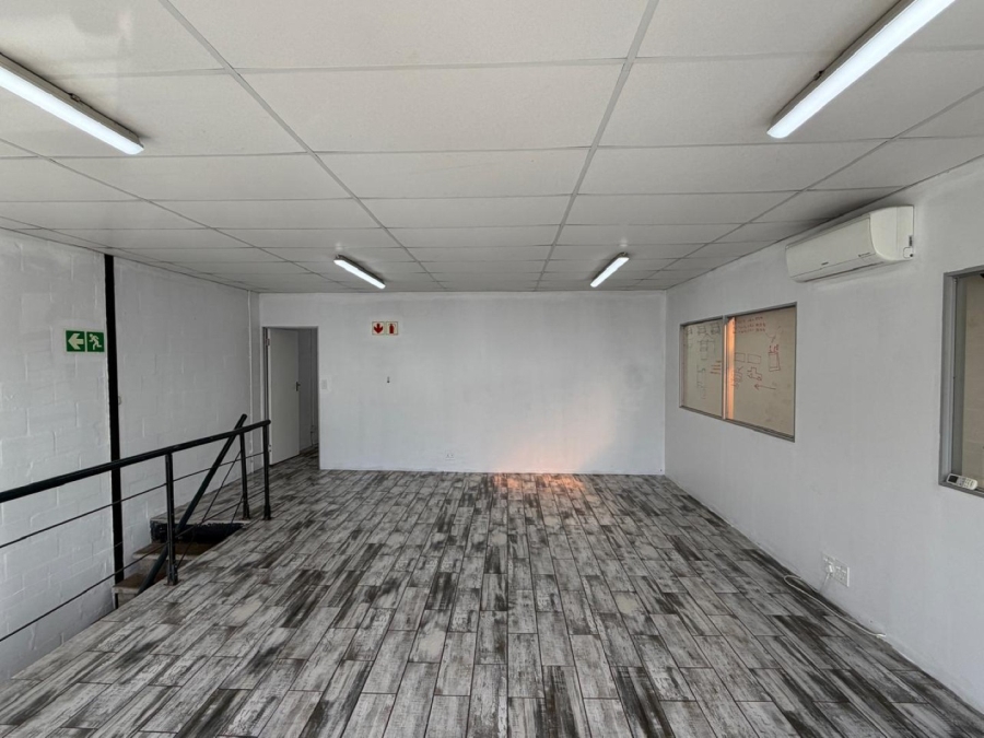 To Let Commercial Property for Rent in Maitland Western Cape